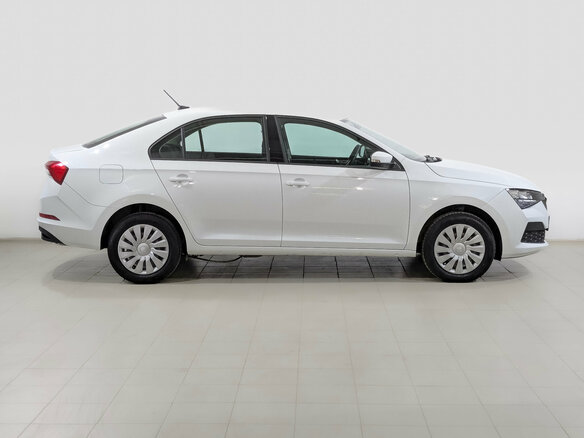 2021 Skoda Rapid II, белый, 1220000 рублей - вид 3