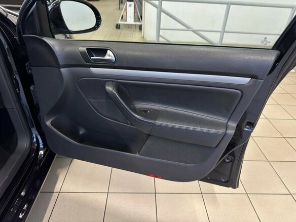 2008 Volkswagen Jetta V, чёрный, 745000 рублей - вид 15