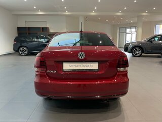 2020 Volkswagen Polo V Рестайлинг, красный, 1330000 рублей, вид 5