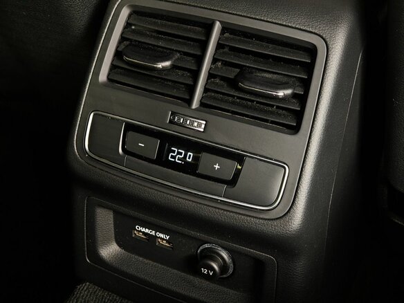 2020 Audi A4 35 TFSI V (B9) Рестайлинг, чёрный, 2675000 рублей - вид 20