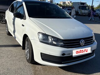 2019 Volkswagen Polo V Рестайлинг, белый, 1180000 рублей, вид 2