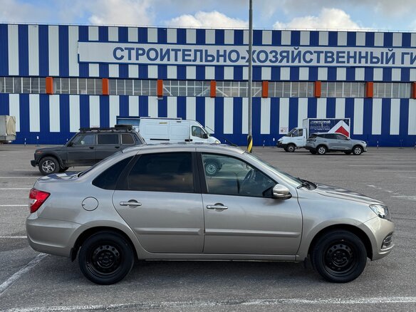 2021 Lada (ВАЗ) Granta I Рестайлинг, серый, 860000 рублей - вид 1