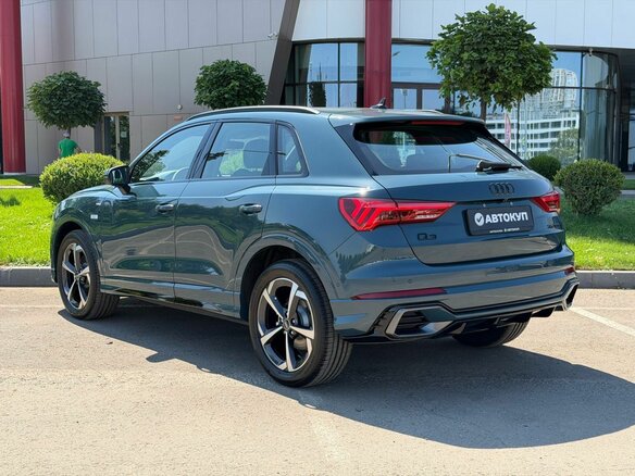 2026 Audi Q3 35 TFSI II (F3), зелёный, 3955000 рублей - вид 6
