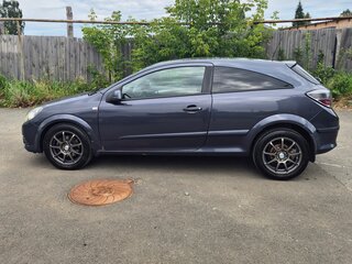 2007 Opel Astra GTC H Рестайлинг, серый, 335000 рублей, вид 3