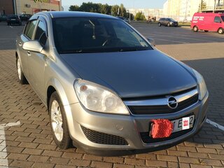 2011 Opel Astra H Рестайлинг, серый, 600000 рублей, вид 3