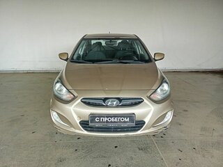 2012 Hyundai Solaris I, бежевый, 620000 рублей, вид 2