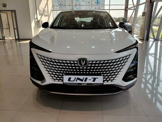 2024 Changan UNI-T I, белый, 3309900 рублей, вид 3