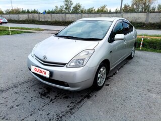 2004 Toyota Prius II (XW20), серый, 590000 рублей, вид 1