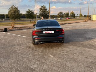 2022 Volvo S60 III, синий, 2350000 рублей, вид 4