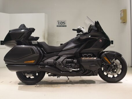 2026 Honda GL 1800 Gold Wing, чёрный, 3380000 рублей, вид 1