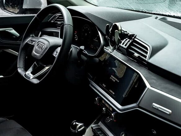 2022 Audi Q3 35 TFSI II (F3), белый, 2500000 рублей - вид 4