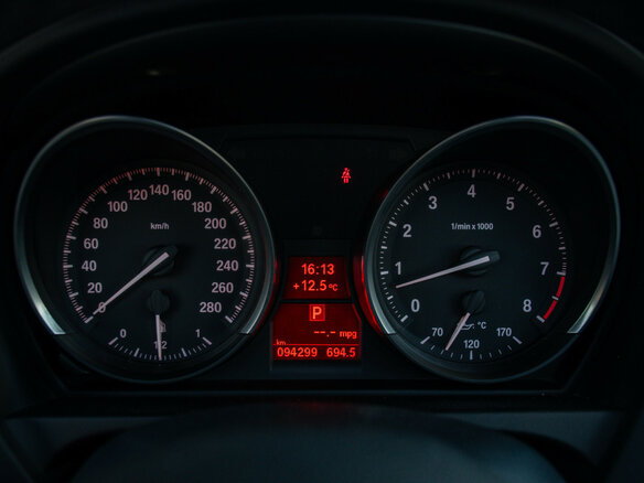 2009 BMW Z4 23i II (E89), бежевый, 2247000 рублей - вид 9
