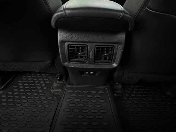 2021 Toyota Harrier IV (XU80), белый, 4999999 рублей - вид 26
