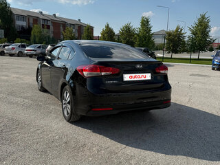 2017 Kia Cerato III Рестайлинг (Classic), чёрный, 1550000 рублей, вид 3