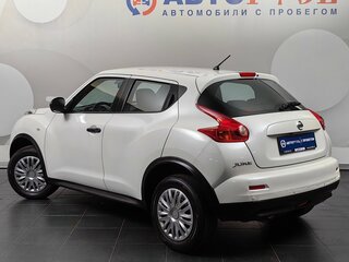 2013 Nissan Juke I, белый, 895000 рублей, вид 2