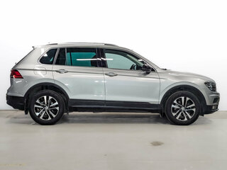 2020 Volkswagen Tiguan II, серый, 2150000 рублей, вид 4