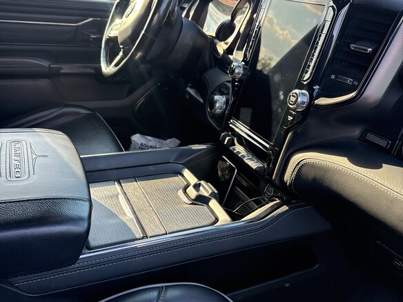 2022 Ram 1500 Quad Cab V, чёрный, 6700000 рублей - вид 7