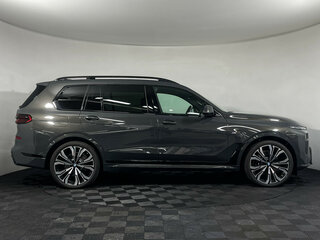 2026 BMW X7 40d I (G07) Рестайлинг, серый, 19200000 рублей, вид 5
