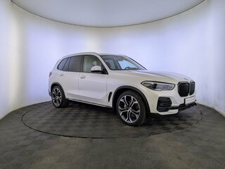 2022 BMW X5 30d IV (G05/G18), белый, 9460000 рублей, вид 3