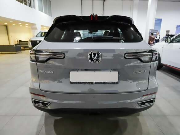 2025 Changan UNI-S I, серебристый - вид 4
