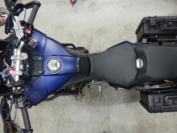 2019 Yamaha MT-09 Tracer (FJ-09), синий, 1177000 рублей - вид 10