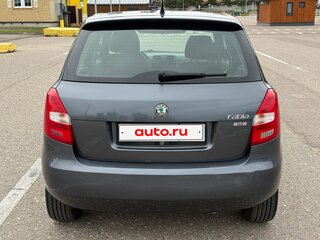 2010 Skoda Fabia II Рестайлинг, серый, 500000 рублей, вид 4