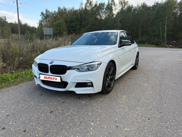 2017 BMW 3 серии 320i xDrive VI (F3x) Рестайлинг, белый, 2250000 рублей