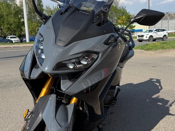 2022 Yamaha TMAX, серый, 1300000 рублей