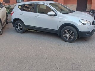 2010 Nissan Qashqai I Рестайлинг, серый, 1300000 рублей, вид 4
