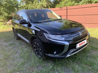 2021 Mitsubishi Outlander III Рестайлинг 3, чёрный, 2650000 рублей, вид 1