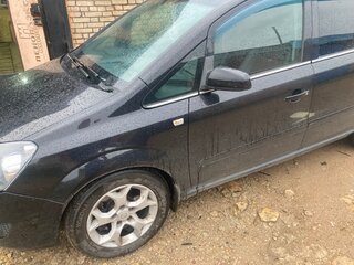 2008 Opel Zafira B, чёрный, 430000 рублей, вид 3