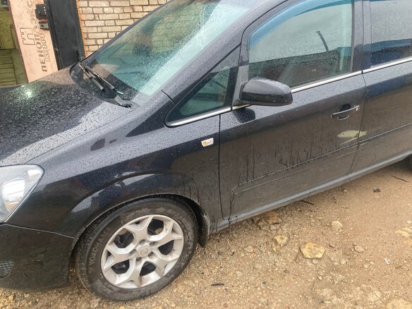 2008 Opel Zafira B, чёрный, 430000 рублей - вид 2