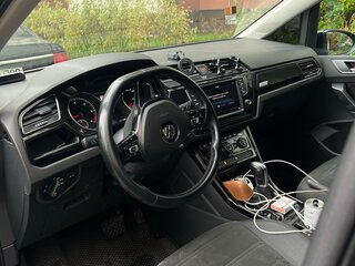 2015 Volkswagen Touran II, чёрный, 1450000 рублей, вид 4