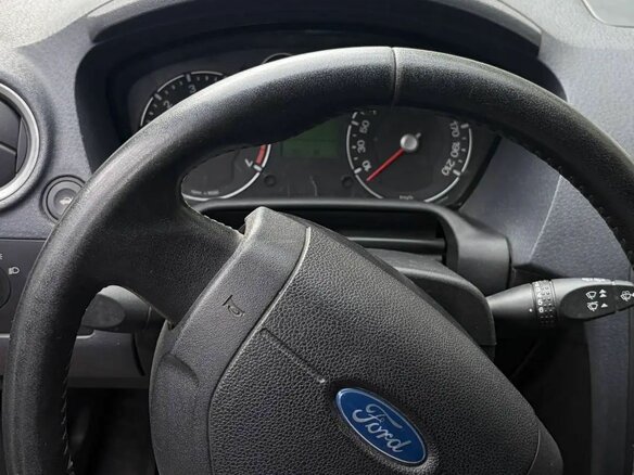 2007 Ford Fusion I Рестайлинг, красный, 375000 рублей - вид 11