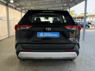 2025 Toyota RAV4 V (XA50), чёрный, 3899000 рублей, вид 4