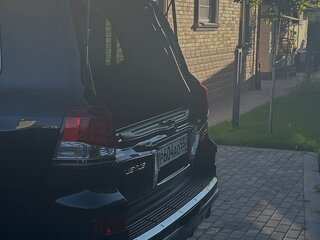 2013 Lexus LX 570 III Рестайлинг, чёрный, 3500000 рублей, вид 3
