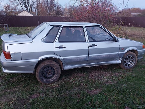 2006 Lada (ВАЗ) 2115, серебристый, 70000 рублей - вид 1