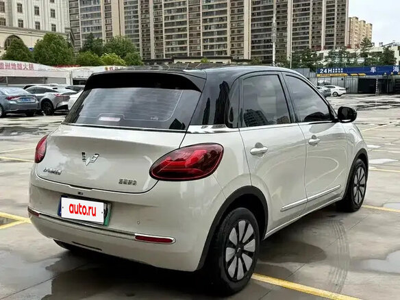 2023 Wuling Binguo 37.9 kWh, бежевый - вид 3