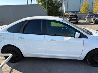2010 Ford Focus II Рестайлинг, белый, 480000 рублей, вид 3