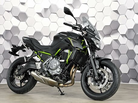 2017 Kawasaki Z 650, чёрный, 727000 рублей, вид 1