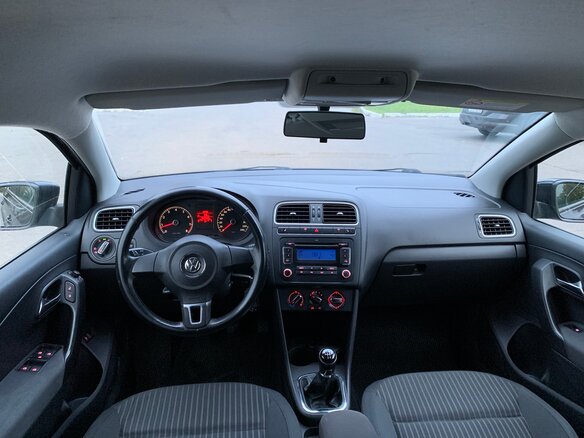 2012 Volkswagen Polo V, синий - вид 20