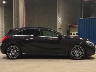 2013 Mercedes-Benz A-Класс 180 III (W176), фиолетовый, 1170000 рублей, вид 4