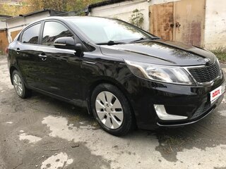 2014 Kia Rio 6-speed III, чёрный, 1035000 рублей, вид 1