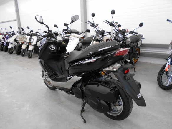 2013 Yamaha Majesty 155S, чёрный, 250000 рублей - вид 5