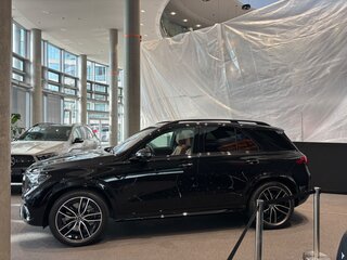 2026 Mercedes-Benz GLE 450 d II (V167) Рестайлинг 2, чёрный, 19550000 рублей, вид 3