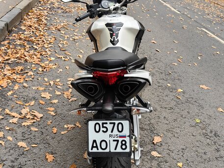 2011 Aprilia SL 750 Shiver, белый, 500000 рублей, вид 5