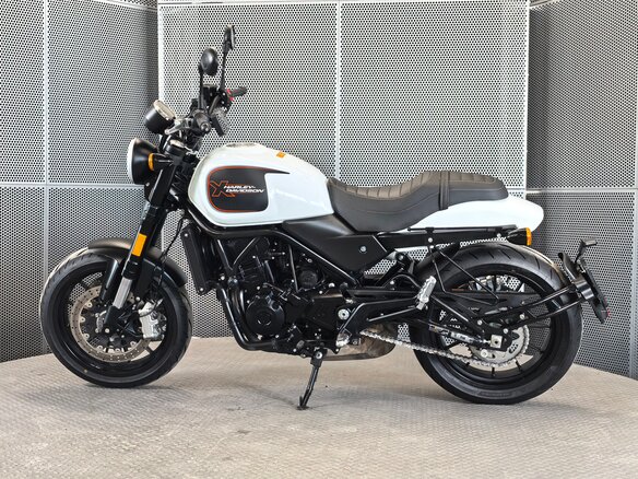 2023 Harley-Davidson X500, серебристый, 549000 рублей - вид 4