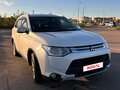 2014 Mitsubishi Outlander III, белый, 1030000 рублей - вид 2