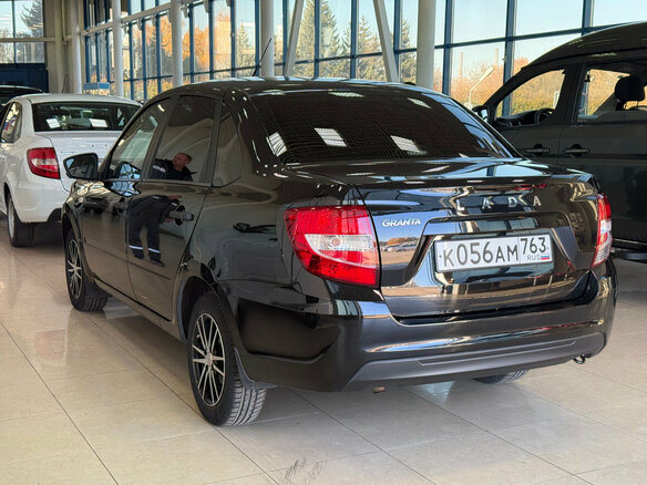 2020 Lada (ВАЗ) Granta I Рестайлинг, чёрный, 625000 рублей - вид 5