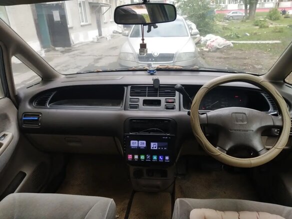 1999 Honda Odyssey I, серый, 350000 рублей - вид 4